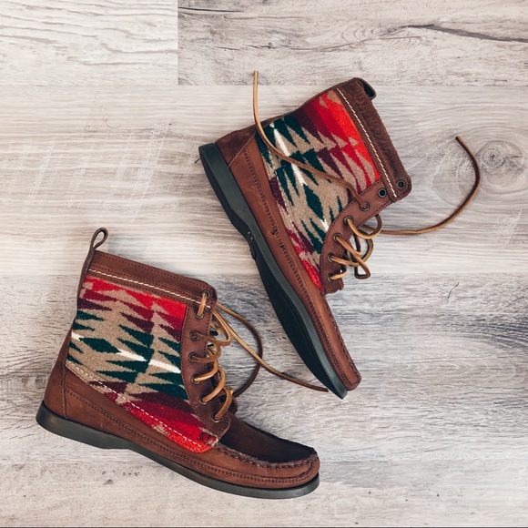 Samosa Shoes - Leather Boots Aztec Design NWOB size 7